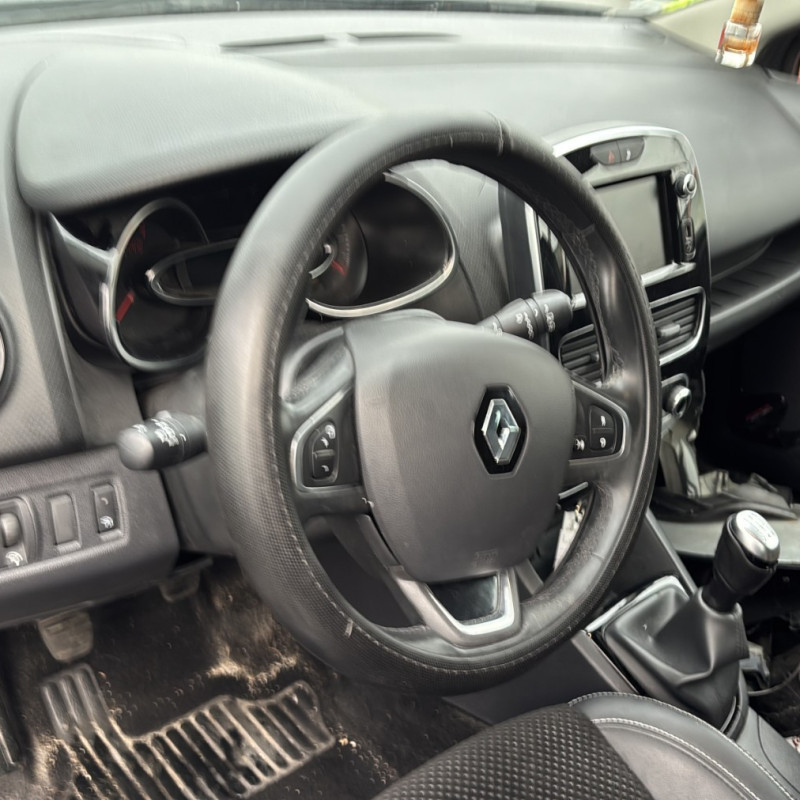 RENAULT CLIO 4 PHASE 2 0.9i - 12V TURBO TCE 90 Photo n°16