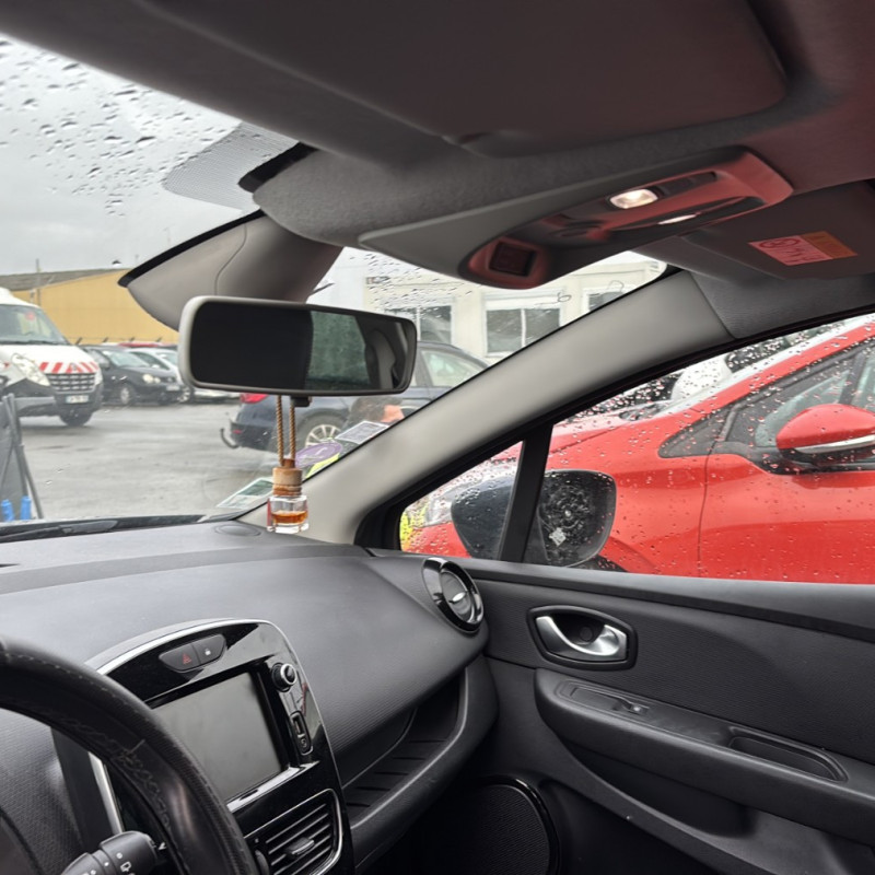 RENAULT CLIO 4 PHASE 2 0.9i - 12V TURBO TCE 90 Photo n°17