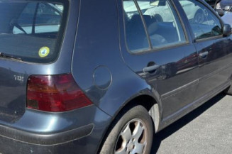 Pivot de moyeu avant droit VOLKSWAGEN GOLF 4