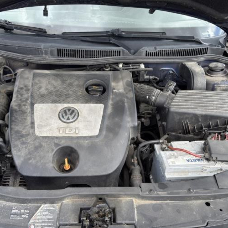 Reservoir essence VOLKSWAGEN GOLF 4 Photo n°17