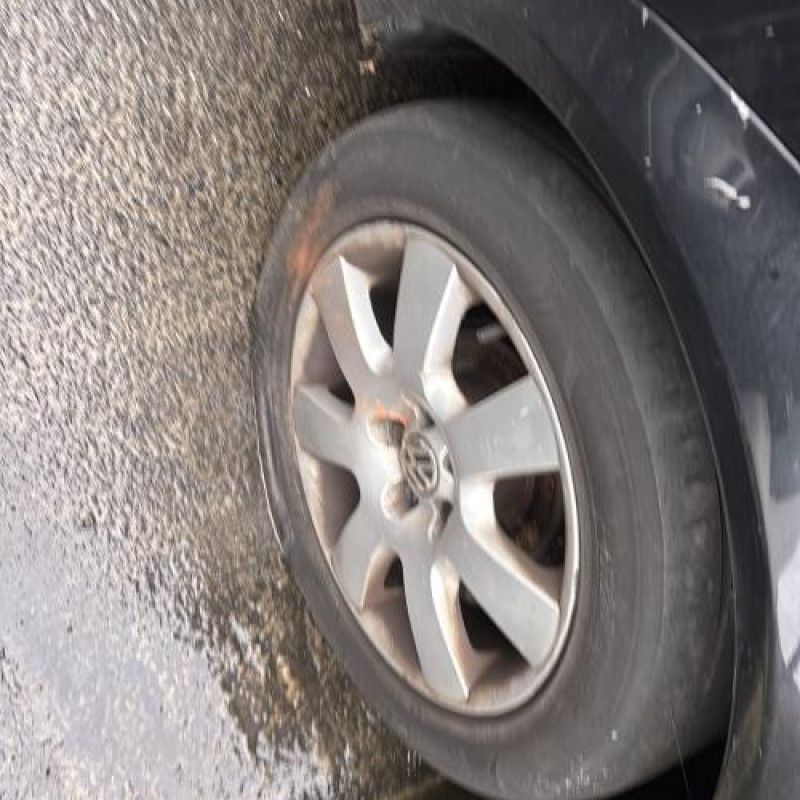 Pivot de moyeu avant droit VOLKSWAGEN GOLF 4 Photo n°19