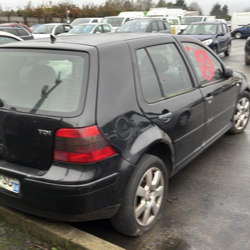 Reservoir essence VOLKSWAGEN GOLF 4 Photo n°3