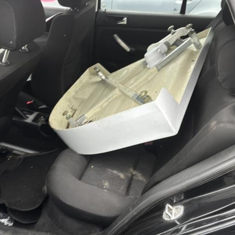 Reservoir essence VOLKSWAGEN GOLF 4 Photo n°12