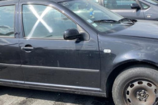 Pivot de moyeu avant droit VOLKSWAGEN GOLF 4