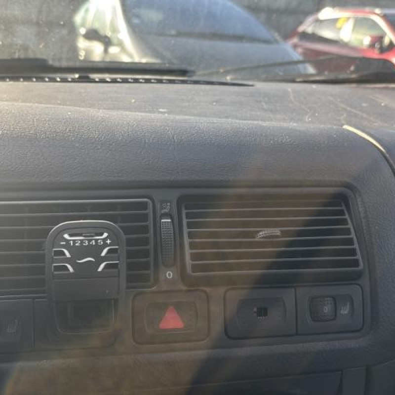 Pivot de moyeu avant droit VOLKSWAGEN GOLF 4 Photo n°18