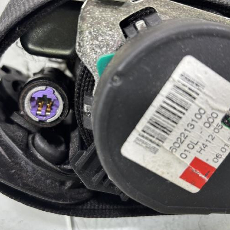 Pretensionneur de ceinture avant gauche VOLKSWAGEN GOLF 5 Photo n°3