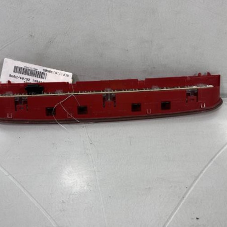 Feu arriere stop central VOLKSWAGEN GOLF 5