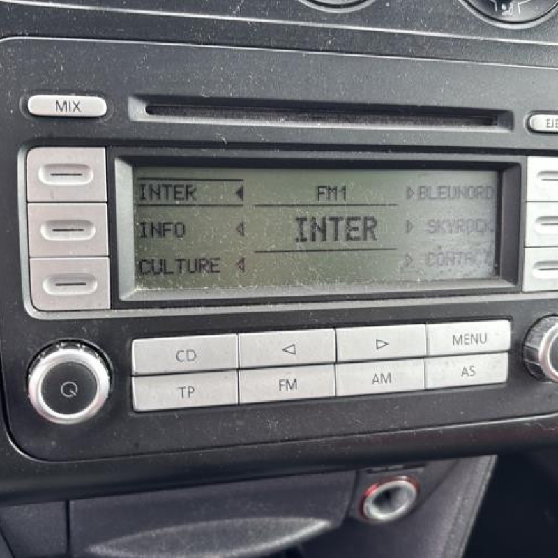 Boitier filtre a air VOLKSWAGEN CADDY 3 Photo n°17