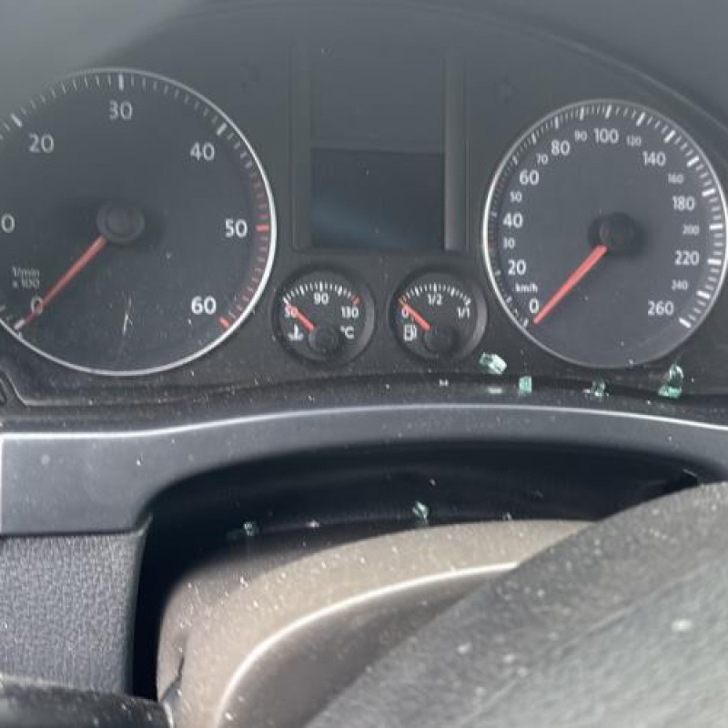 Boitier filtre a air VOLKSWAGEN GOLF PLUS Photo n°15