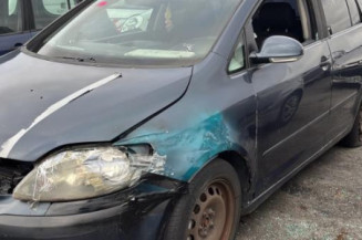 Pivot de moyeu arriere droit VOLKSWAGEN GOLF PLUS Photo n°1