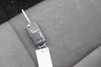 Pivot de moyeu arriere droit VOLKSWAGEN GOLF 5