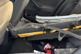 Reservoir essence VOLKSWAGEN GOLF 5