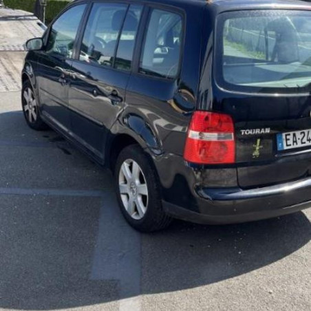 Boitier filtre a air VOLKSWAGEN TOURAN 1 Photo n°1