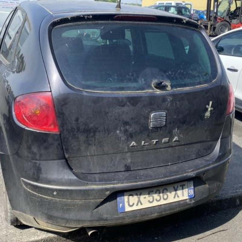 Boitier filtre a air SEAT ALTEA Photo n°15