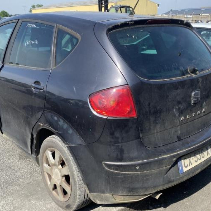 Pivot de moyeu arriere droit SEAT ALTEA Photo n°14