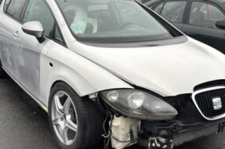 Pivot de moyeu arriere droit SEAT LEON 2