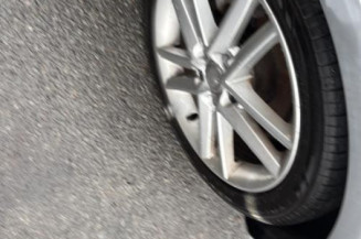 Pivot de moyeu arriere droit SEAT LEON 2