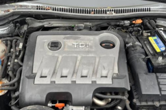 Pivot de moyeu arriere droit SEAT LEON 2