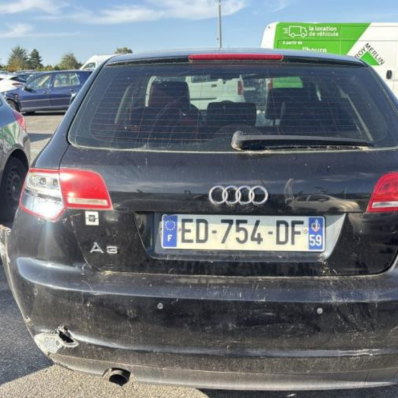 Boitier filtre a air AUDI A3 2 Photo n°5