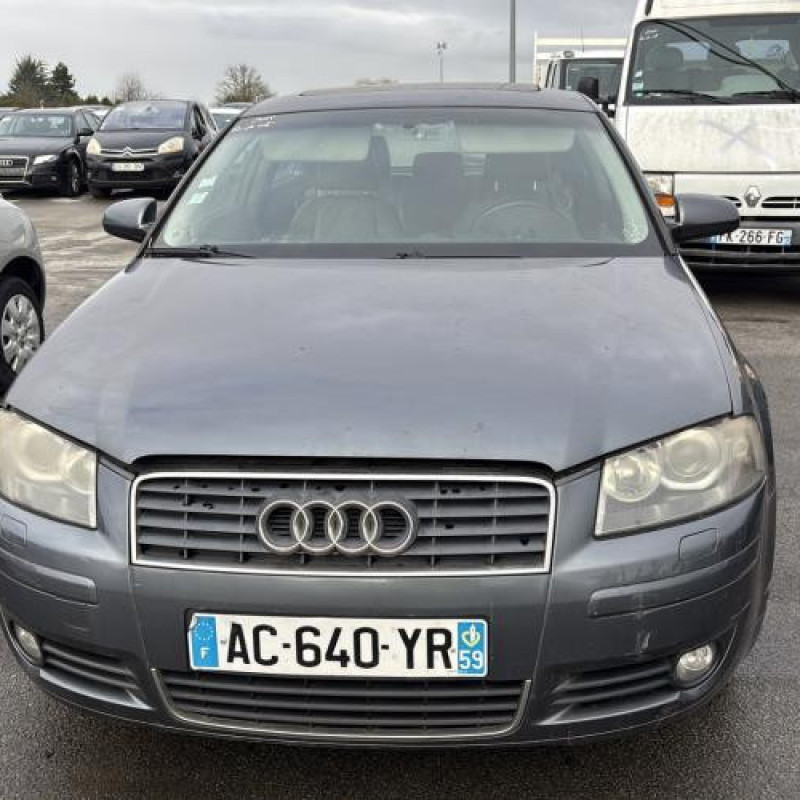 Boitier filtre a air AUDI A3 2 Photo n°8