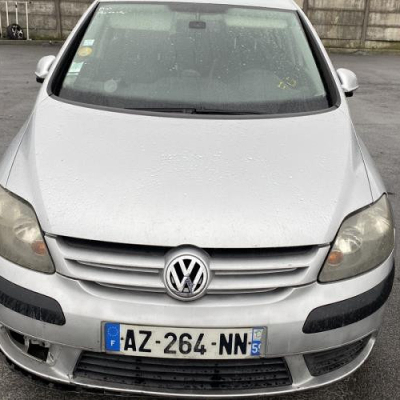 Pivot de moyeu arriere droit VOLKSWAGEN GOLF PLUS Photo n°8