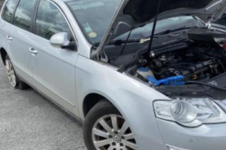Boitier filtre a air VOLKSWAGEN PASSAT 5