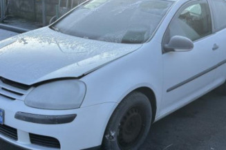 Boitier filtre a air VOLKSWAGEN GOLF 5 Photo n°1