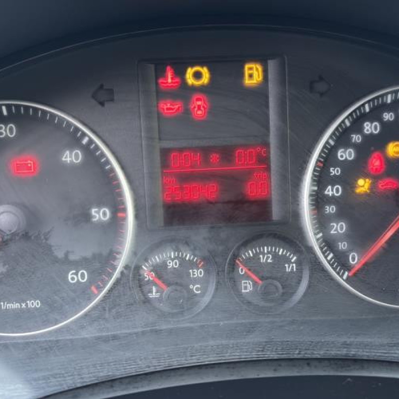 Boitier filtre a air VOLKSWAGEN GOLF 5 Photo n°16