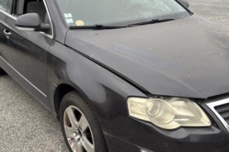 Boitier filtre a air VOLKSWAGEN PASSAT 5