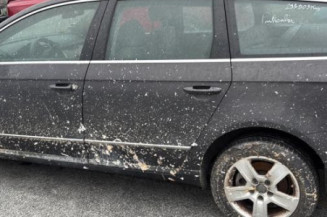 Boitier filtre a air VOLKSWAGEN PASSAT 5