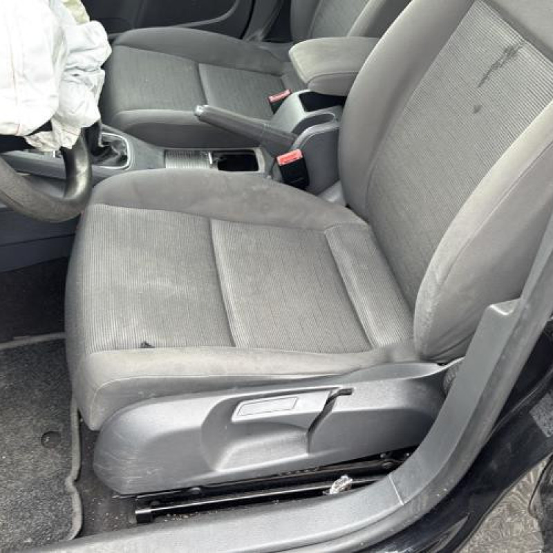 Boitier filtre a air VOLKSWAGEN GOLF 5 Photo n°16