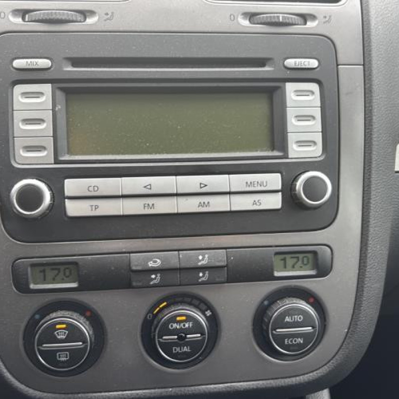 Boitier filtre a air VOLKSWAGEN GOLF 5 Photo n°17