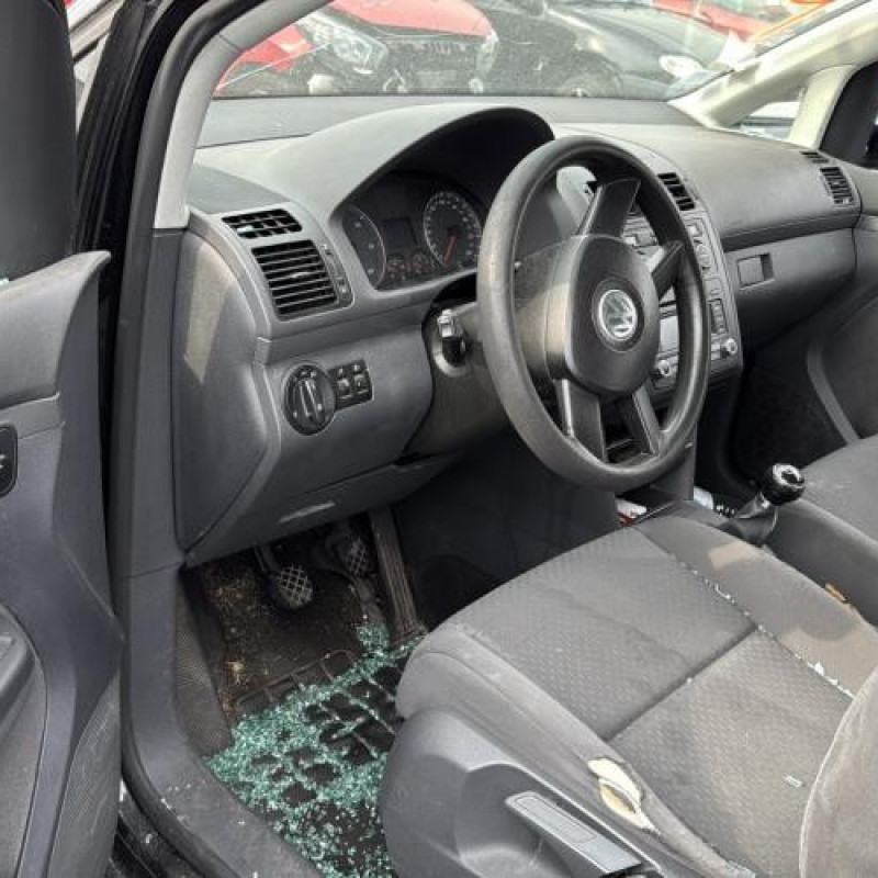 Etrier arriere droit (freinage) VOLKSWAGEN TOURAN 1 Photo n°9