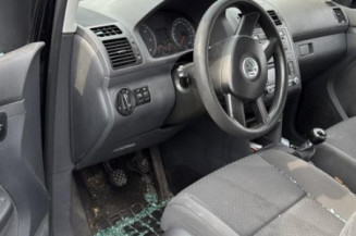 Etrier arriere gauche (freinage) VOLKSWAGEN TOURAN 1