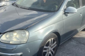 Pivot de moyeu avant droit VOLKSWAGEN GOLF 5 Photo n°1