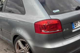 Pivot de moyeu arriere droit AUDI A3 2