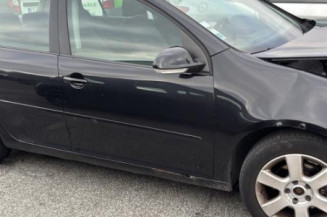 Pivot de moyeu arriere gauche VOLKSWAGEN GOLF 5