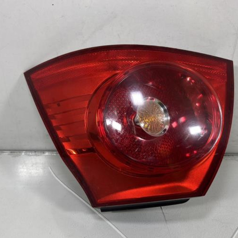 Feu arriere principal droit (feux) VOLKSWAGEN GOLF 5 Photo n°1