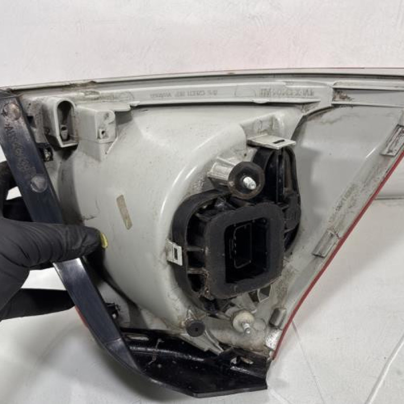 Feu arriere principal droit (feux) VOLKSWAGEN GOLF 5 Photo n°3