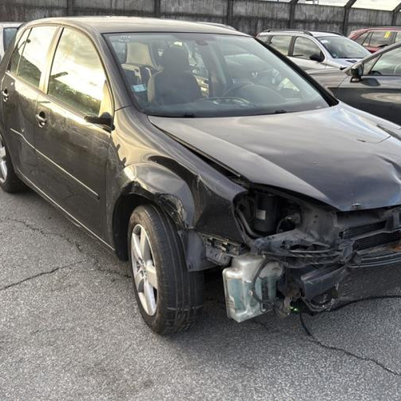 Pivot de moyeu arriere gauche VOLKSWAGEN GOLF 5 Photo n°2