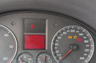 Pivot de moyeu avant gauche VOLKSWAGEN GOLF 5