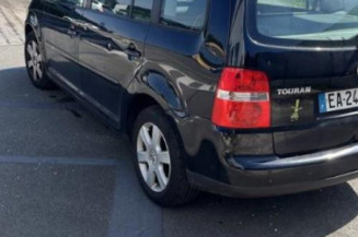 Etrier arriere droit (freinage) VOLKSWAGEN TOURAN 1 Photo n°1