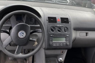 Etrier arriere droit (freinage) VOLKSWAGEN TOURAN 1