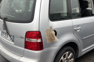 Etrier arriere droit (freinage) VOLKSWAGEN TOURAN 1