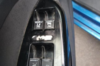 Etrier arriere droit (freinage) VOLKSWAGEN TOURAN 1