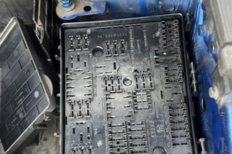 Etrier arriere droit (freinage) VOLKSWAGEN TOURAN 1