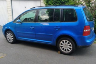 Pivot de moyeu arriere droit VOLKSWAGEN TOURAN 1