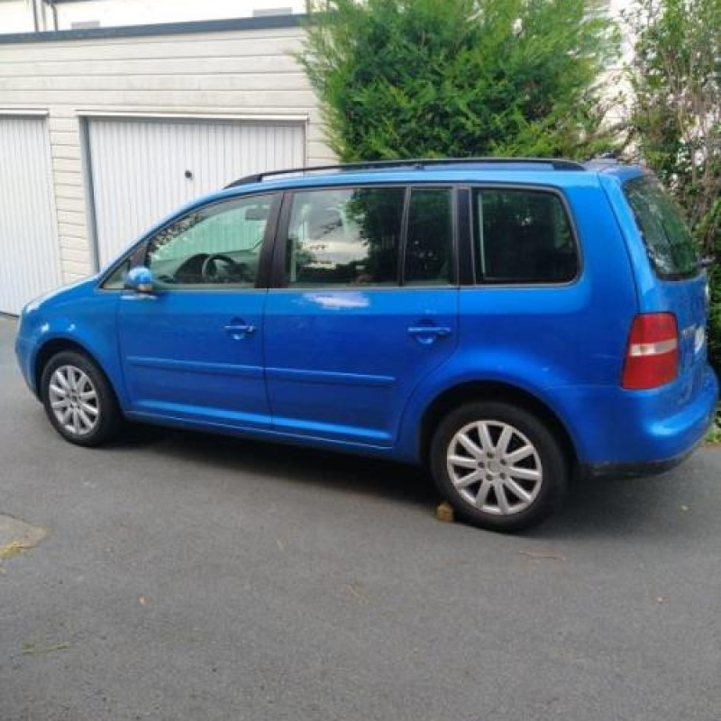 Pivot de moyeu arriere droit VOLKSWAGEN TOURAN 1 Photo n°3