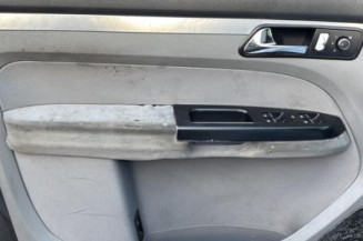 Etrier arriere droit (freinage) VOLKSWAGEN TOURAN 1