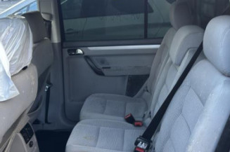 Etrier arriere droit (freinage) VOLKSWAGEN TOURAN 1